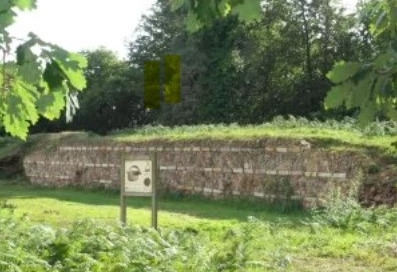 les gardiens du camp